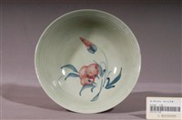 藏品(淡綠釉彩繪花卉紋碗公)的圖片