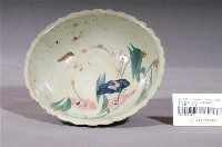 藏品(青瓷彩繪花卉紋花口碗)的圖片