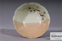 藏品(彩繪花卉方格壓紋碗)的圖片
