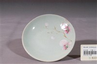藏品(釉下彩花卉紋圓盤)的圖片