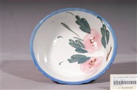 藏品(彩繪花卉紋花口碗)的圖片