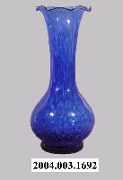 藏品(藍色攪料玻璃花瓶)的圖片