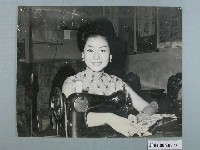 藏品(中國小姐林素幸手藝車衣服(內含中央說明書)照片)的圖片