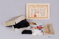 藏品(新營郡吳清牛氏日本赤十字社用品一組5件)的圖片