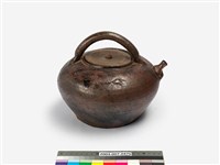 藏品(醬釉龍紋提粱壺)的圖片