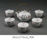 藏品(後龍信購販利組合發行創立20周年紀念茶壺組)的圖片