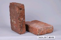 藏品(清代新竹火車站地基磚組)的圖片