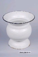 藏品(素白底搪瓷痰盂)的圖片