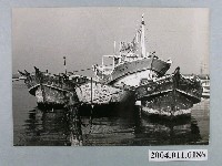 藏品(何懷東攝影作品「船」)的圖片