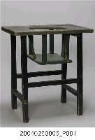 藏品(兒童附桌座椅)的圖片