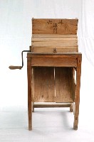 藏品(花生脫殼機)的圖片