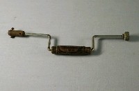 藏品(弓形鑽)的圖片