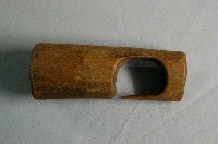 藏品(結網木鉤墜)的圖片