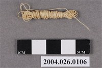 藏品(白色縫合線)的圖片