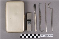 藏品(耳鼻喉科手術工具組)的圖片