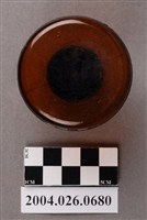 藏品(茶色玻璃蓋)的圖片