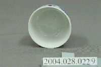 藏品(日式花紋小瓷杯)的圖片