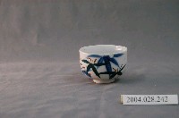 藏品(日式花紋小瓷杯)的圖片
