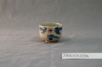 藏品(日式花紋小瓷杯)的圖片