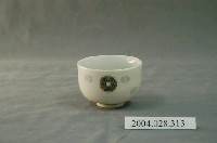 藏品(日式小瓷杯)的圖片