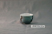 藏品(臺中縣清水鎮農會贈小瓷杯)的圖片