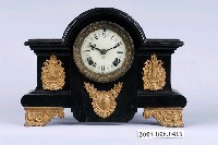 藏品(美國安索尼亞製木質座鐘)的圖片