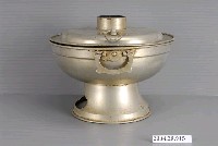 藏品(鋁製炭燒火鍋)的圖片