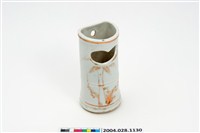 藏品(白瓷鑲金邊竹節筷筒)的圖片