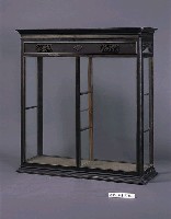 藏品(描金菱形紋玻璃櫃)的圖片