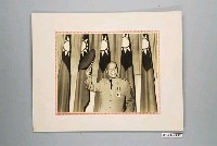 藏品(蔣中正脫帽致意照片)的圖片