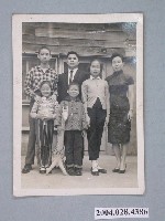 藏品(3女3男全家福照)的圖片
