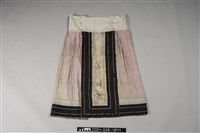 藏品(粉紅絲質緹花魚鱗百褶裙)的圖片