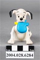 藏品(麥當勞101忠狗咬水藍色手套玩具)的圖片