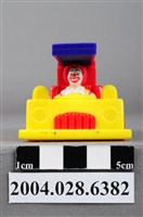 藏品(麥當勞叔叔雲梯車玩具)的圖片