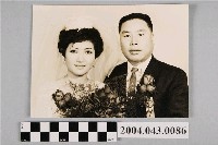 藏品(捧花黑白結婚照)的圖片