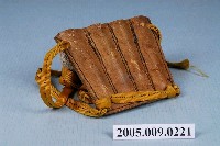 藏品(子弟戲兵器皮革製箭袋)的圖片