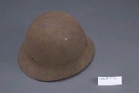 藏品(九○式鋼盔)的圖片