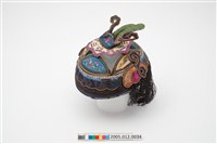 藏品(黑地盤金繡花碗帽)的圖片