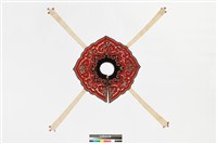 藏品(紅毛地如意彩繡雲肩)的圖片