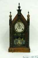 藏品(日本尾張時計株式会社製木屋造型掛鐘)的圖片