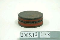 藏品(松鶴竹胎圓漆盒)的圖片