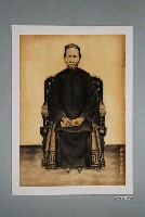 藏品(坐姿女祖先畫像)的圖片