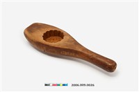 藏品(酒瓶形單面雕玉兔搗藥紋帶長柄餅印)的圖片