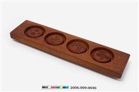 藏品(長條板單面雕四枚銀圓形糕印模)的圖片