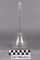 藏品(長頸燒瓶)的圖片