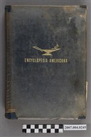藏品(美國公司出版《美國百科全書 》第15冊)的圖片