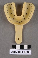 藏品(臺灣CM 牙科印模用L-1牙托)的圖片