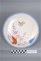 藏品(印花加彩花鳥紋花口盤)的圖片