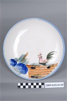 藏品(手繪彩釉雞紋圓盤)的圖片