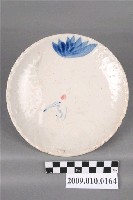 藏品(臺灣鶯歌產鶴紋盤)的圖片